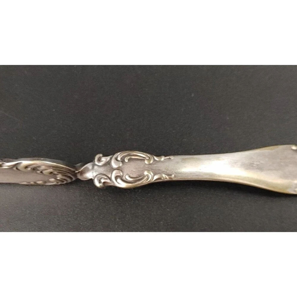 Vintage William Rogers Master Butter Knife Twist Handle Art Nouveau Silver Plate